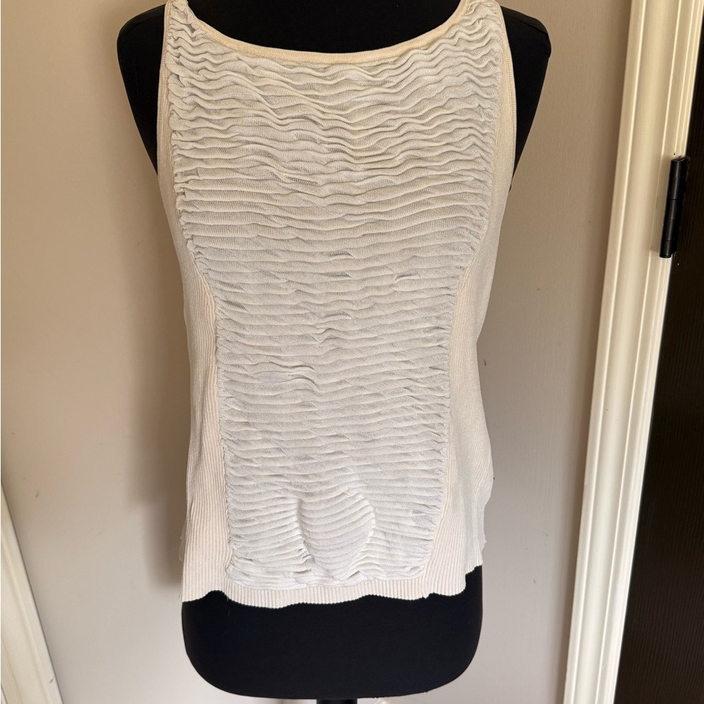 Bisou Bisou Textured beige knit Tank Top